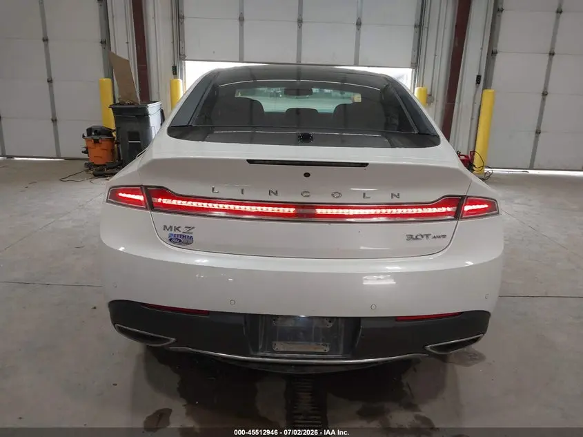 2017 LINCOLN MKZ RESERVE