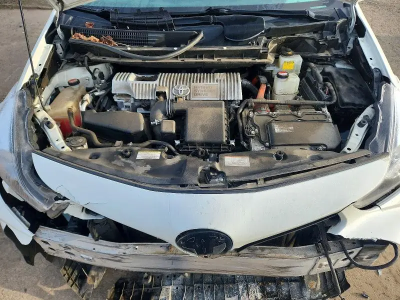 2016 TOYOTA PRIUS V FIVE  