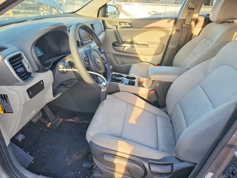 2017 KIA SPORTAGE LX  