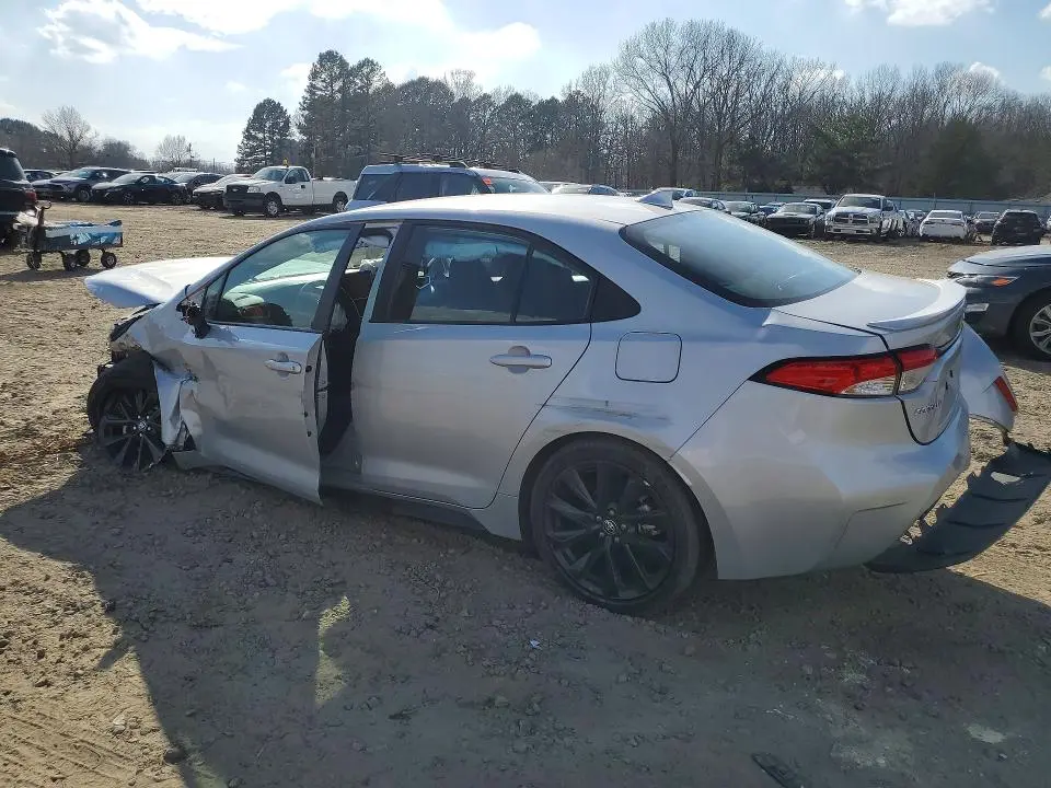 2024 TOYOTA COROLLA SE  