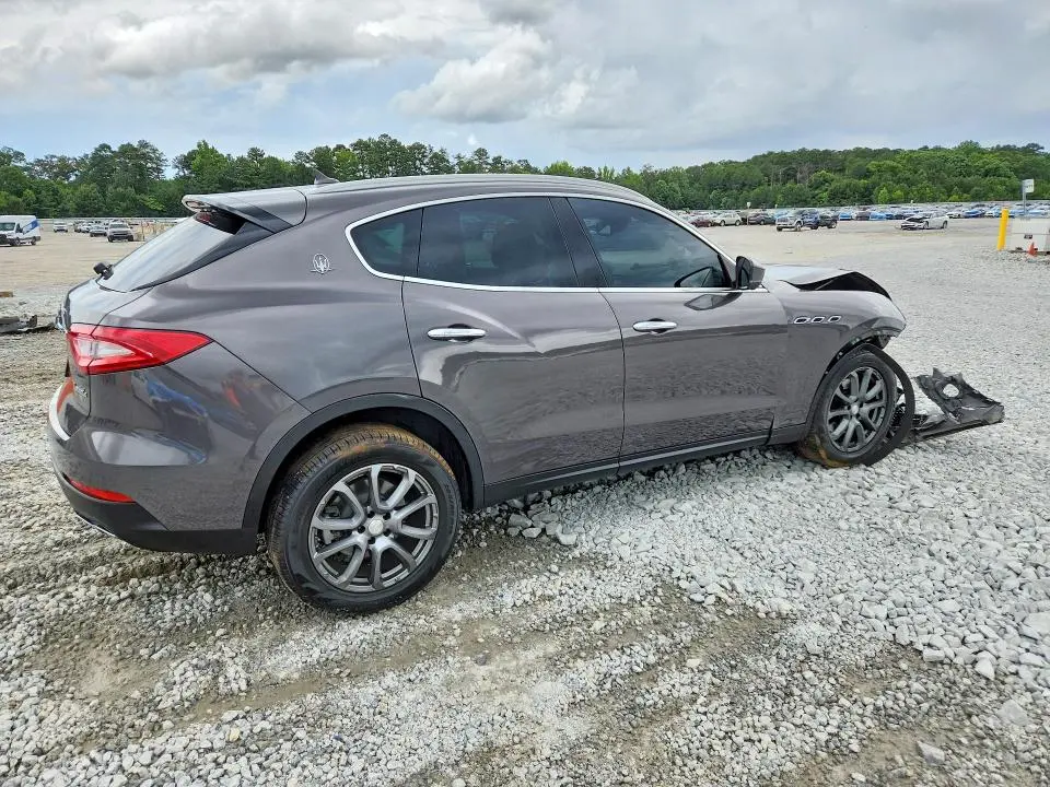 2018 MASERATI LEVANTE   