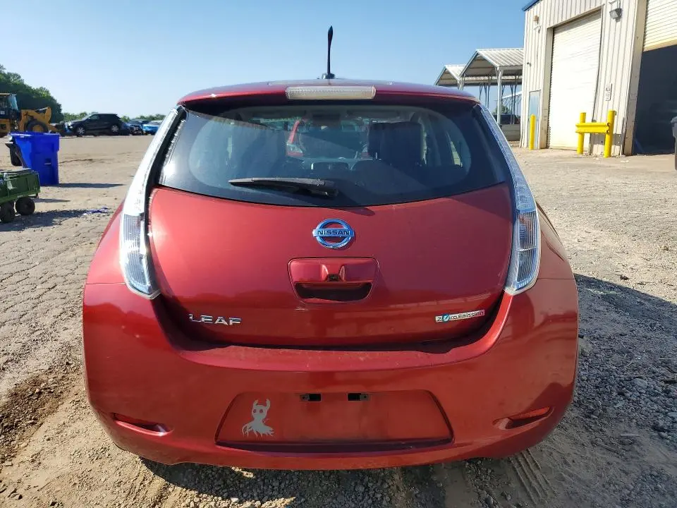 2013 NISSAN LEAF S  