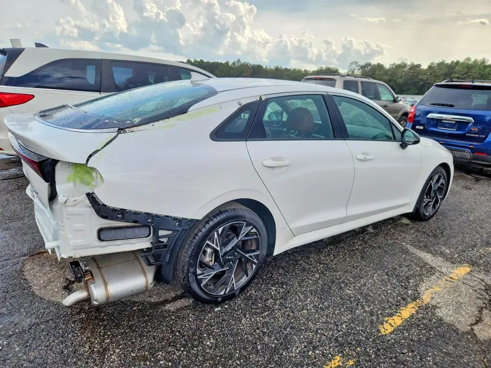 2026 KIA K5 GT LINE  