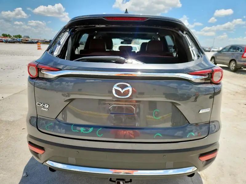 2018 MAZDA CX-9 SIGNATURE  
