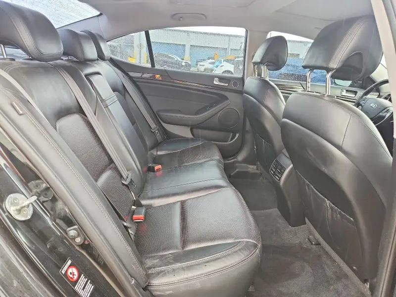 2014 KIA CADENZA PREMIUM  