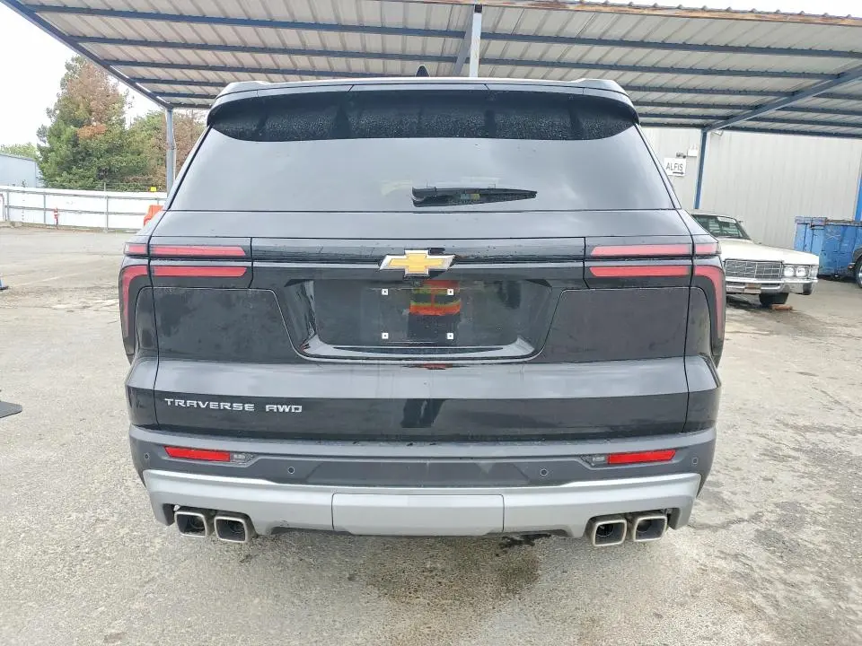 2025 CHEVROLET TRAVERSE LT  