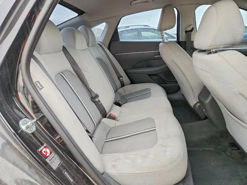2020 HYUNDAI SONATA SE  