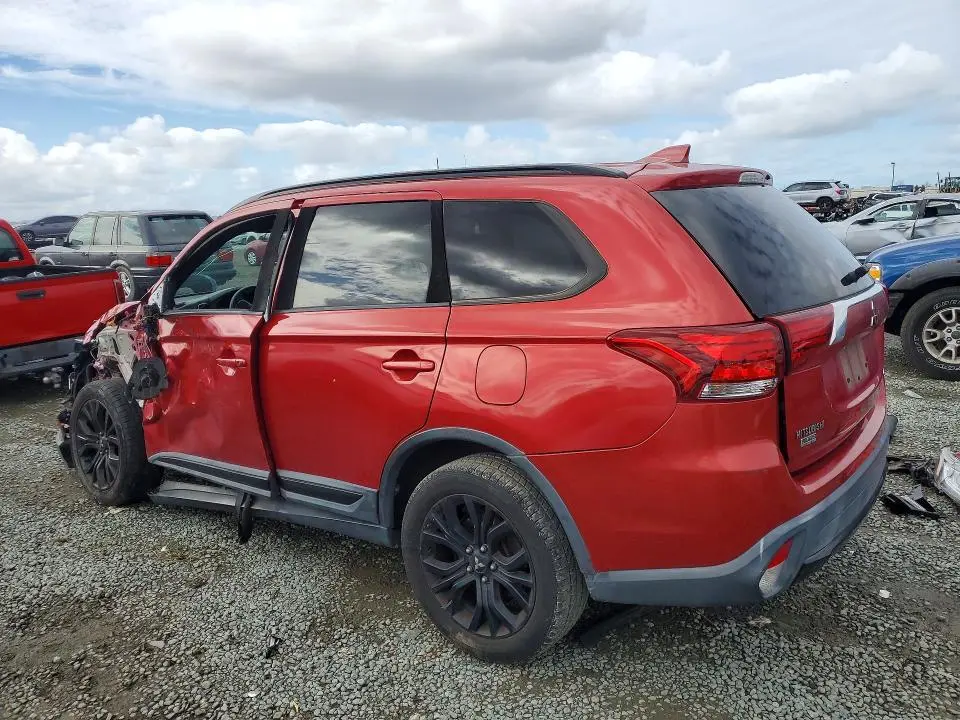 2018 MITSUBISHI OUTLANDER SE  