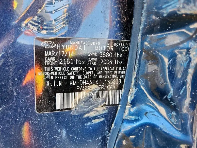 2014 HYUNDAI ELANTRA SE  