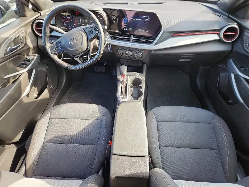 2025 CHEVROLET TRAX 1RS  