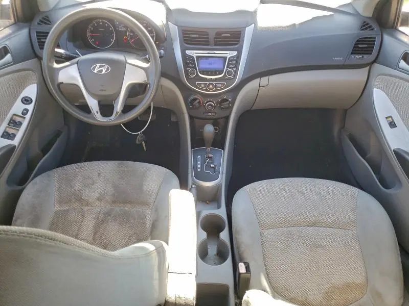 2012 HYUNDAI ACCENT GLS  