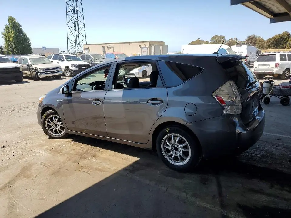 2012 TOYOTA PRIUS V TWO  