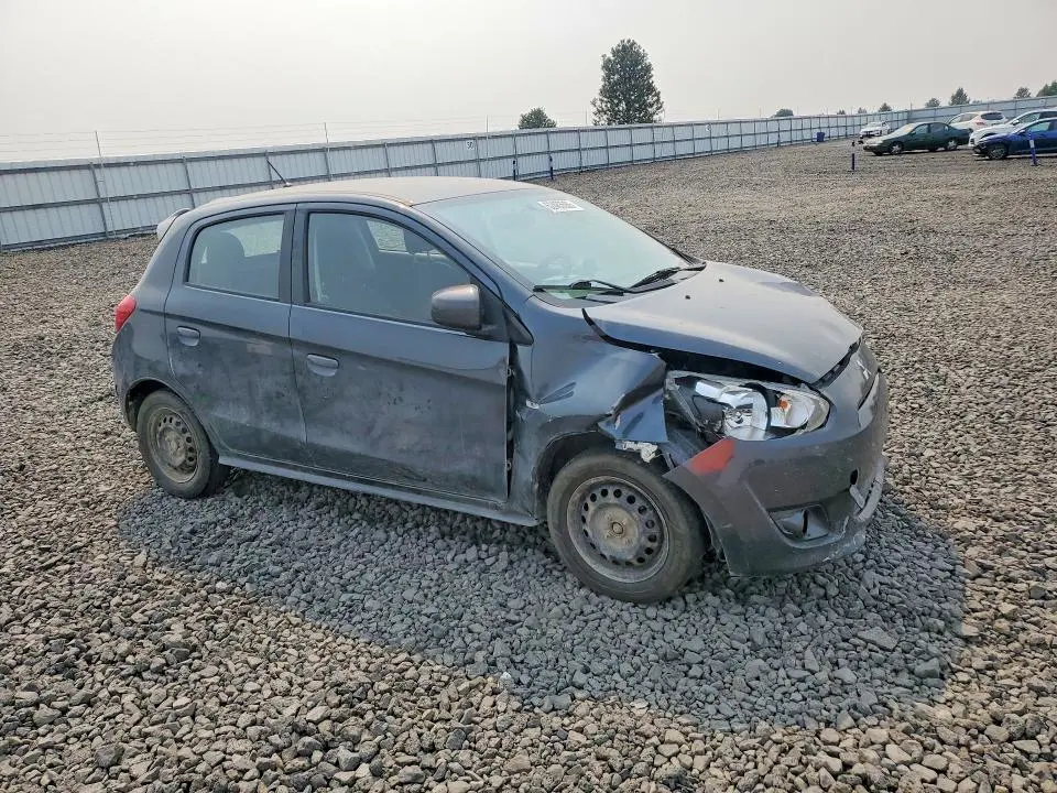 2015 MITSUBISHI MIRAGE DE  