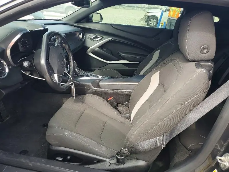 2018 CHEVROLET CAMARO LT  