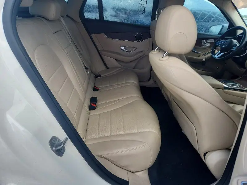 2020 MERCEDES-BENZ GLC 300  