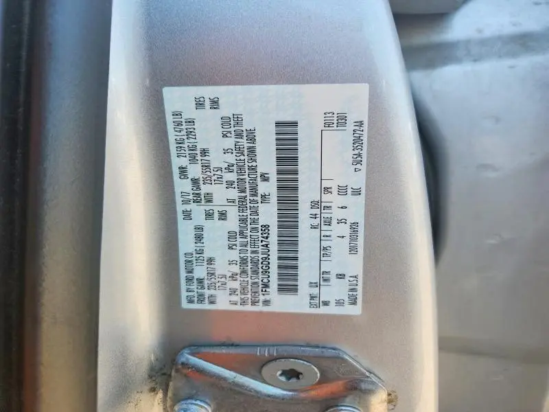 2018 FORD ESCAPE SE  