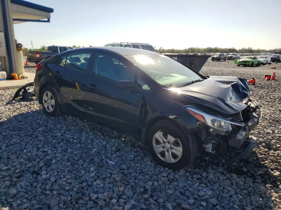 2018 KIA FORTE LX  