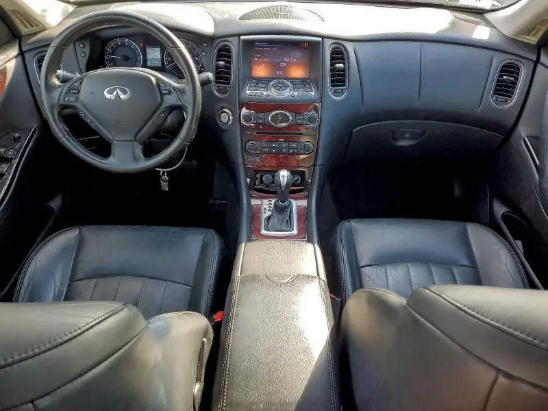 2016 INFINITI QX50   