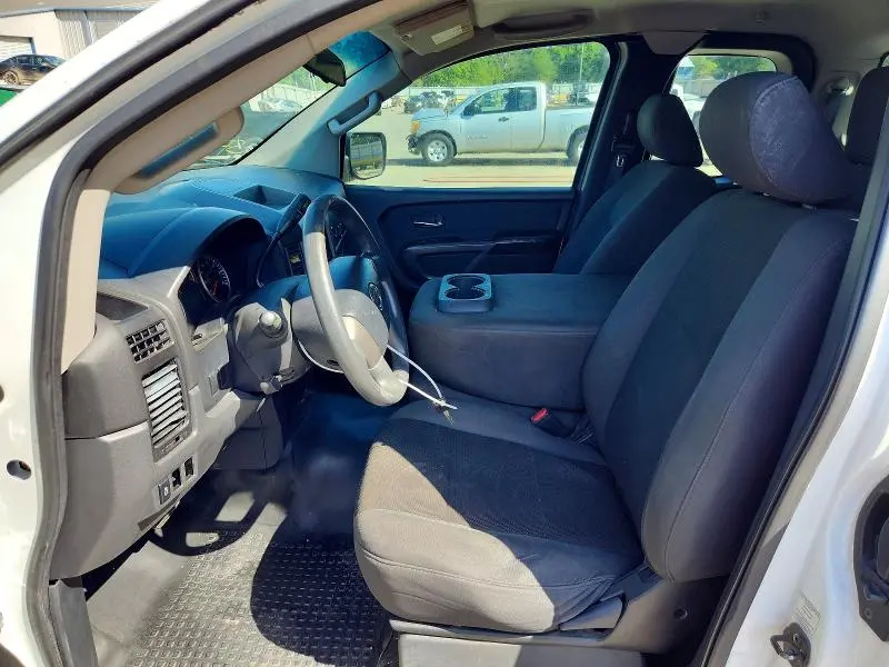 2015 NISSAN TITAN S  