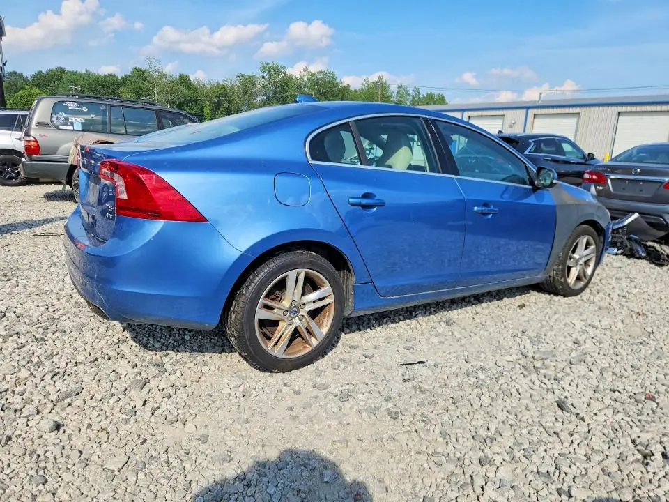 2015 VOLVO S60 PREMIER  