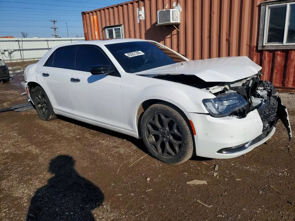 2018 CHRYSLER 300 S  
