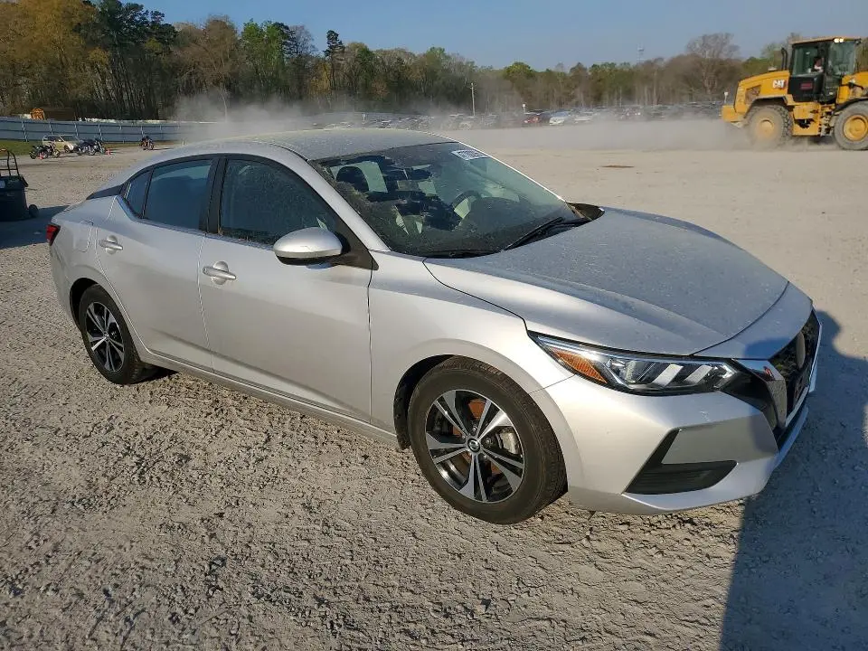 2022 NISSAN SENTRA SV  