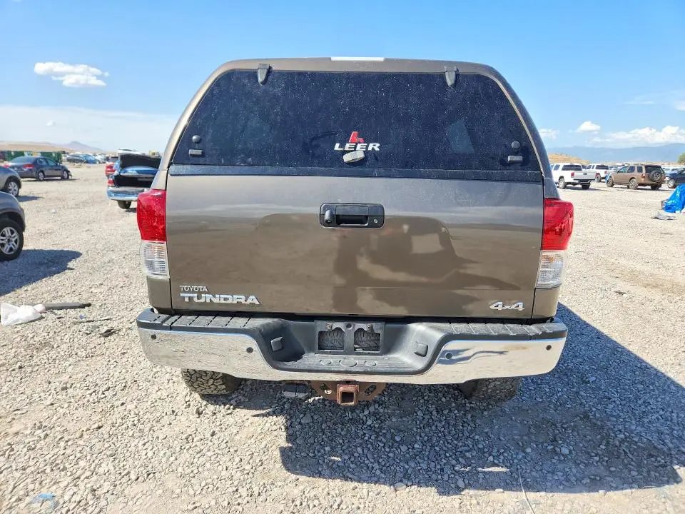 2010 TOYOTA TUNDRA DOUBLE CAB SR5  