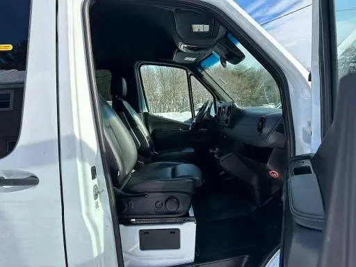 2022 MERCEDES-BENZ SPRINTER 2500  