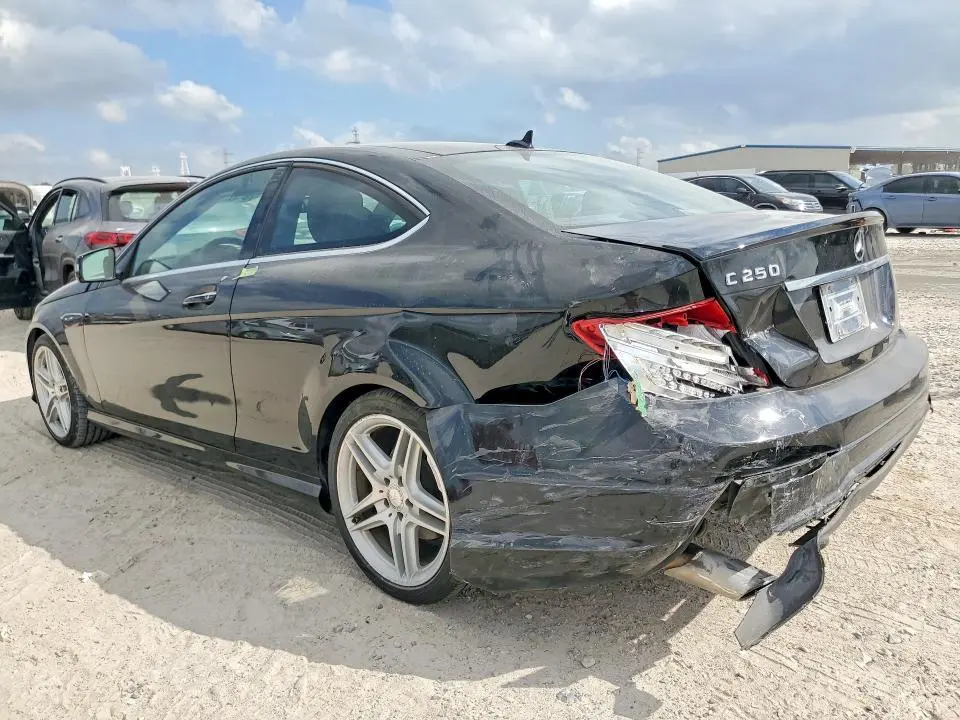 2014 MERCEDES-BENZ C 250  