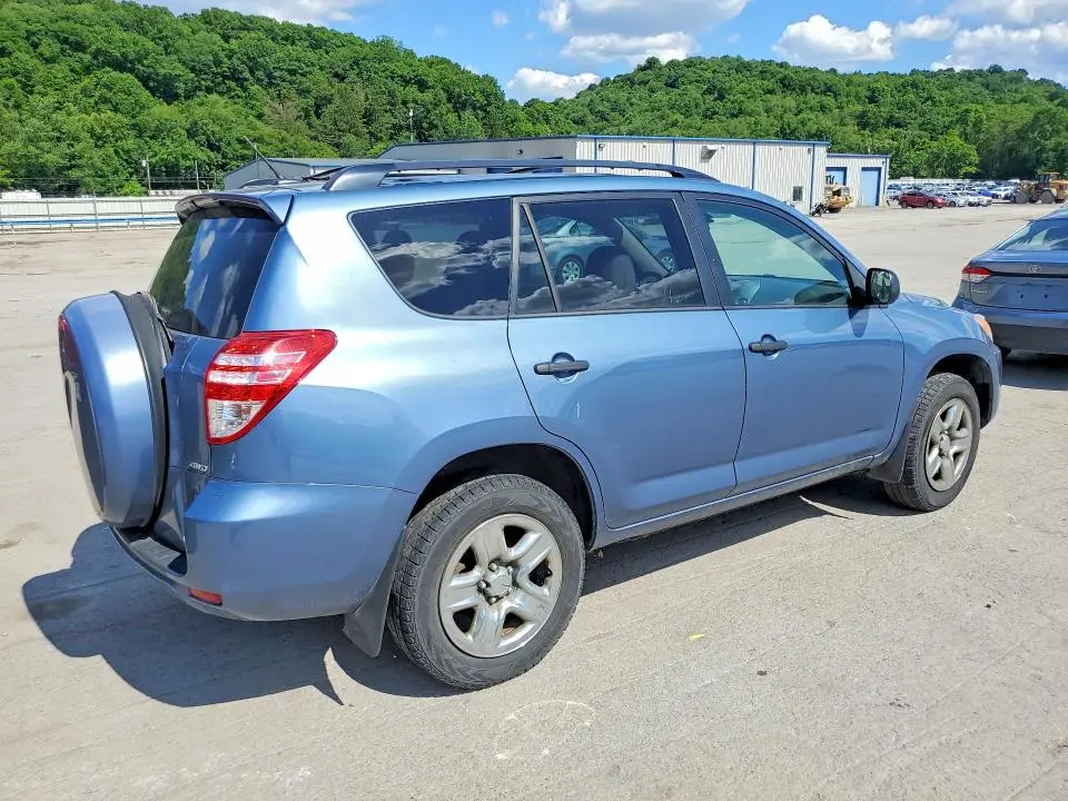 2011 TOYOTA RAV4 BASE  