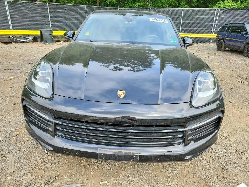 2019 PORSCHE CAYENNE   