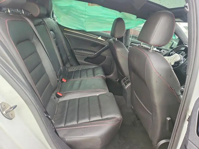 2015 VOLKSWAGEN GTI   