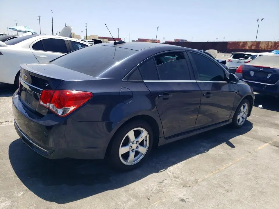 2015 CHEVROLET CRUZE LT  
