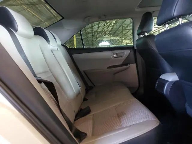 2015 TOYOTA CAMRY LE  