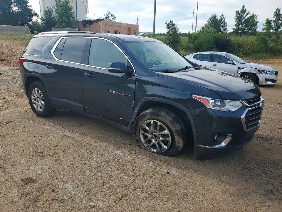 2018 CHEVROLET TRAVERSE LT  