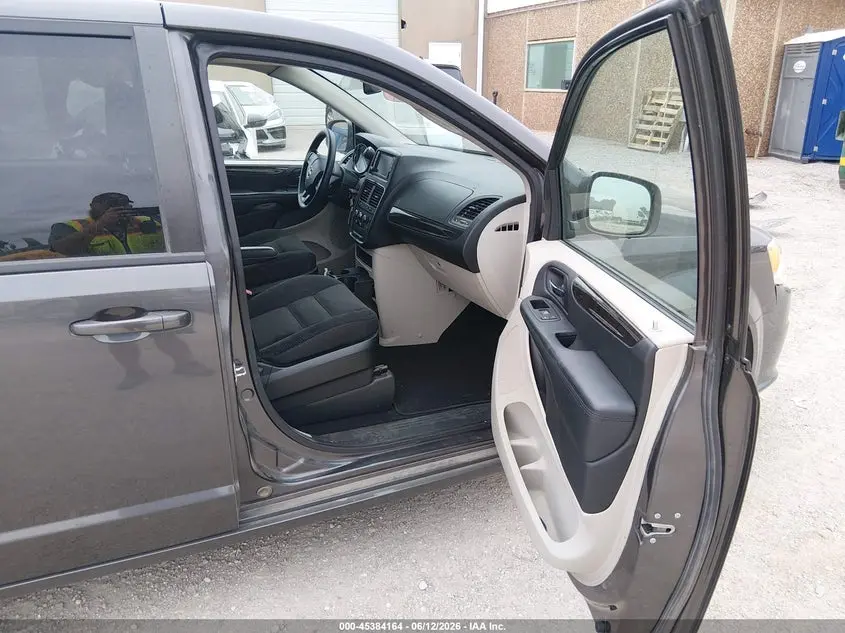 2018 DODGE GRAND CARAVAN SE
