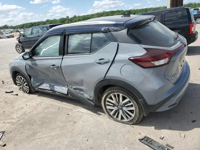 2024 NISSAN KICKS SV  
