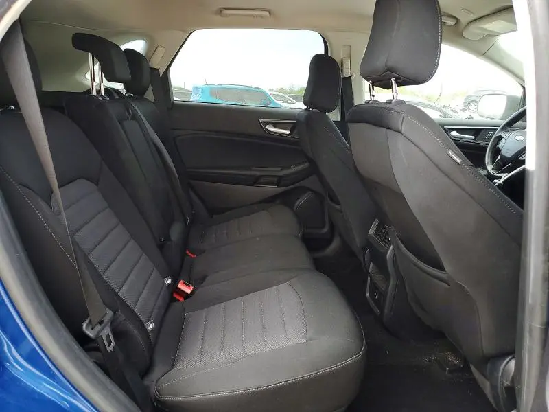 2021 FORD EDGE SE  