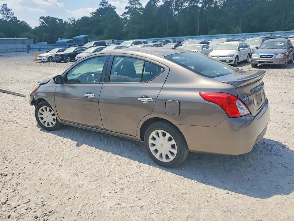 2016 NISSAN VERSA 1.6 SV  