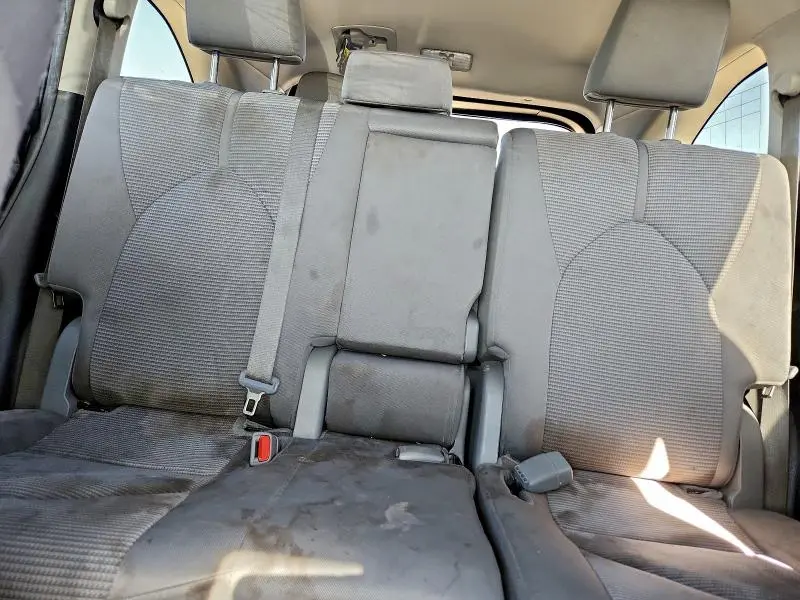 2021 TOYOTA HIGHLANDER L  