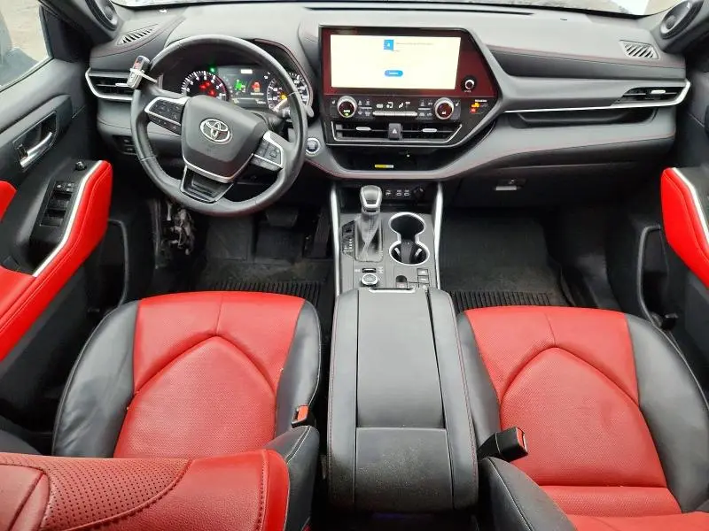 2023 TOYOTA HIGHLANDER XSE  