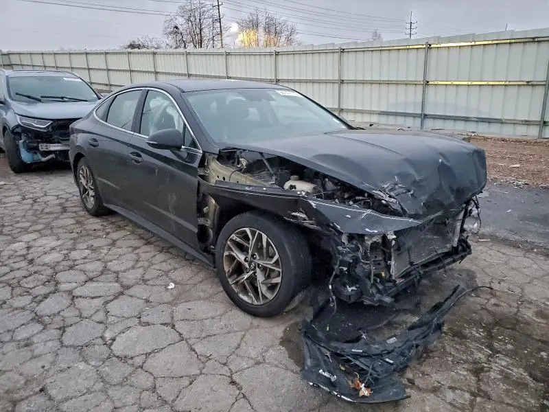 2022 HYUNDAI SONATA SEL  