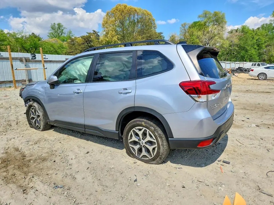 2024 SUBARU FORESTER PREMIUM  