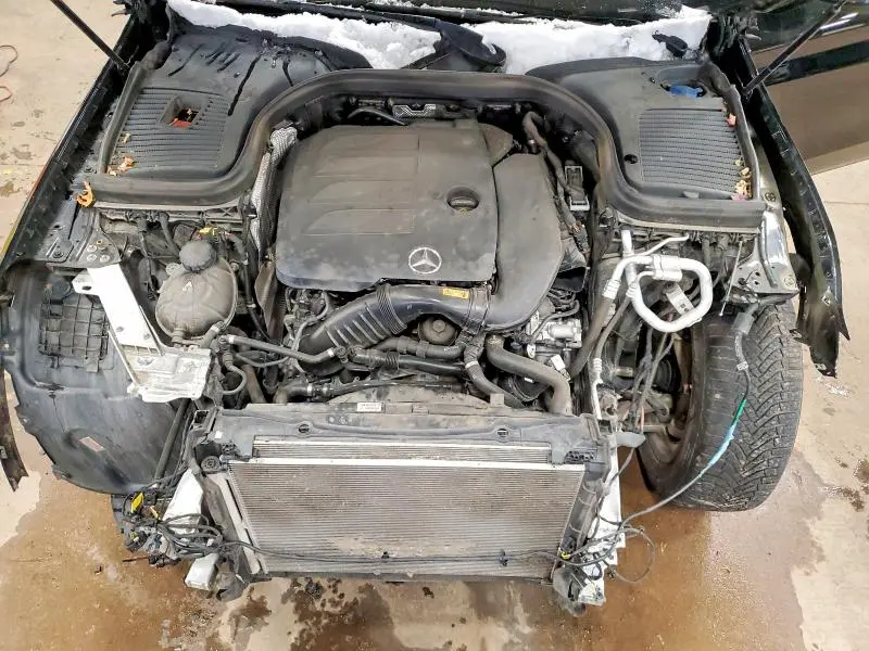 2022 MERCEDES-BENZ GLC 300 4MATIC  