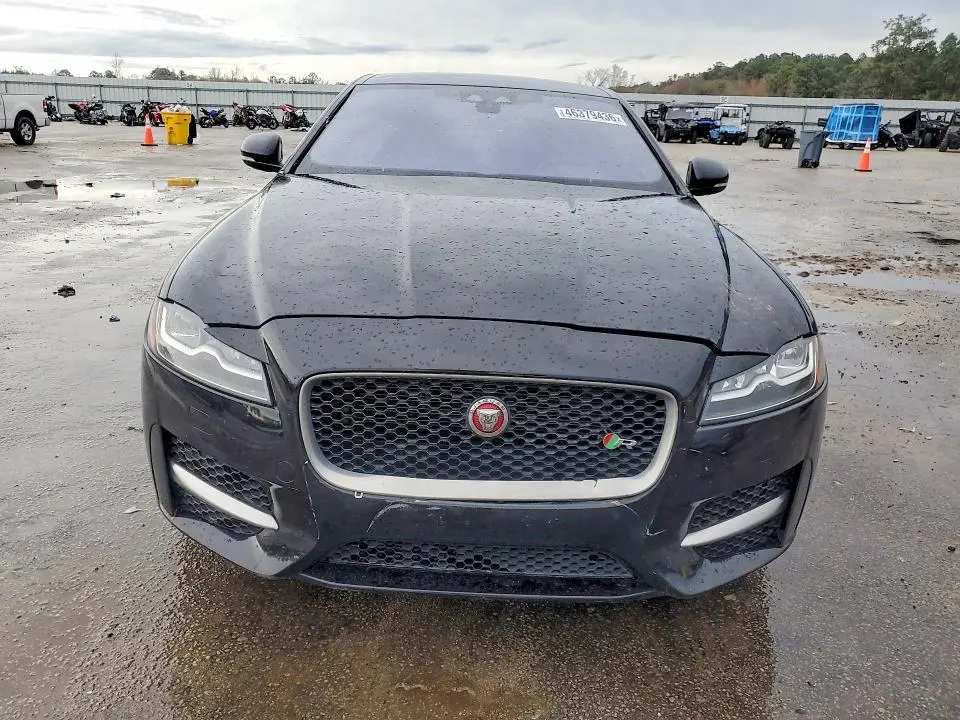 2016 JAGUAR XF   