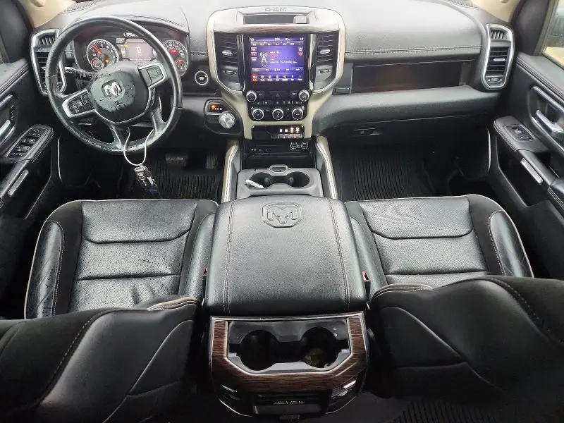2019 RAM 1500 LARAMIE  