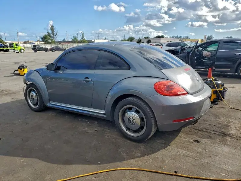 2012 VOLKSWAGEN BEETLE   