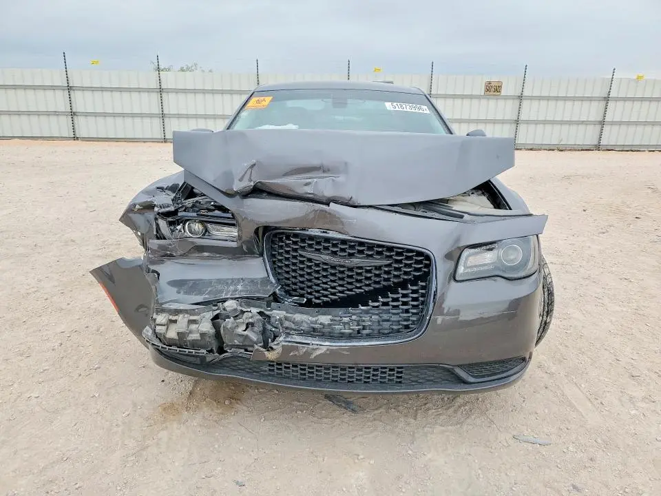 2023 CHRYSLER 300 TOURING  