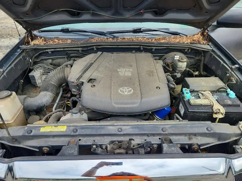 2010 TOYOTA TACOMA V6  