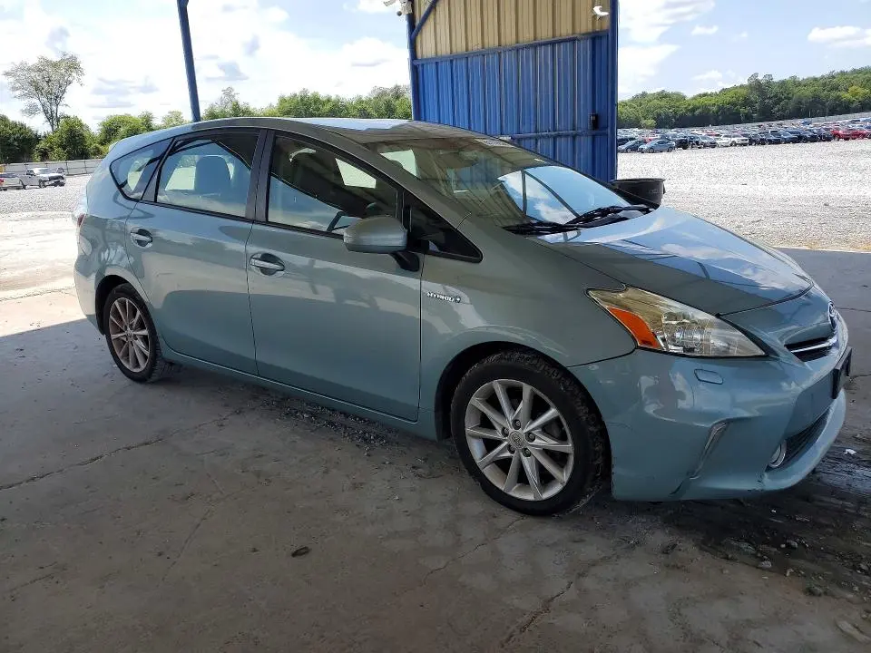 2014 TOYOTA PRIUS V FIVE  